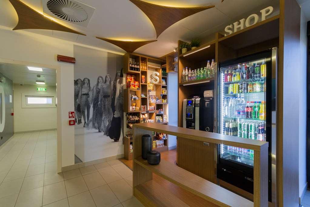 B&B Hotel Milano Cenisio Garibaldi Instalações foto